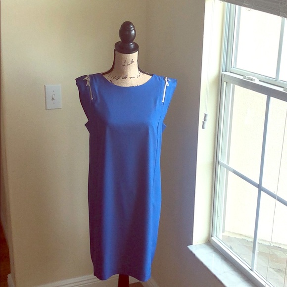 Cop Copine Dress - Picture 1 of 3